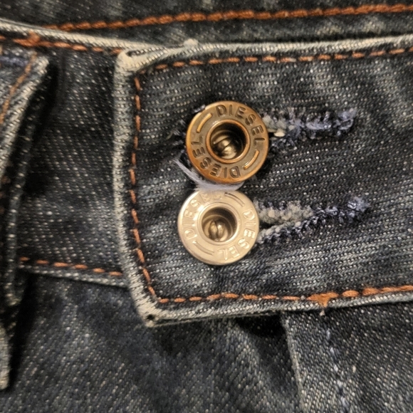 Vintage Diesel Y2K Only The Brave Mens Straight Leg Jeans Snap Button Fly 33x30 - Picture 6 of 14